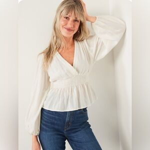 NWT Old Navy Cream Long-Sleeve Deep V-Neck Dobby Smocked Waist Blouse